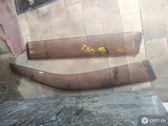 NissanXTail праворукий ручка двери правая. Фото 4.