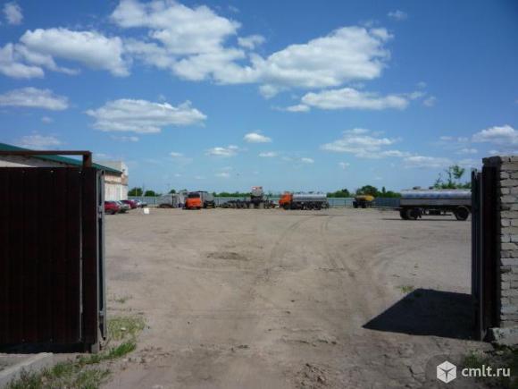 Сдаётся Мастерская-Гараж 830 м2 с площадкой по Красной линии(220-380.в,свет,ворота 4,5х5 м,холодный). Фото 16.