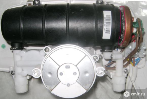 Водонагреватель проточный. Фото 1.