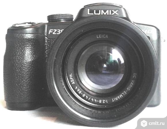 Фотоаппарат цифровой Canon. Фото 1.