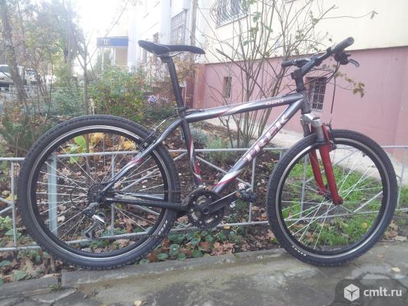 Трек 820. Фото 1.