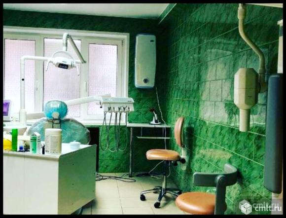 Врач стоматолог-ортопед. Фото 1.