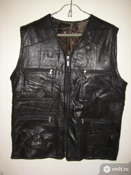 Жилет кожаный на меху, мужской. Фото 1.