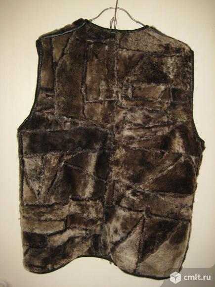 Жилет кожаный на меху, мужской. Фото 4.