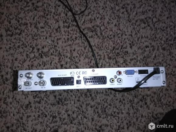 Спутниковый ресивер "триколор тв DRS-5001". Фото 4.
