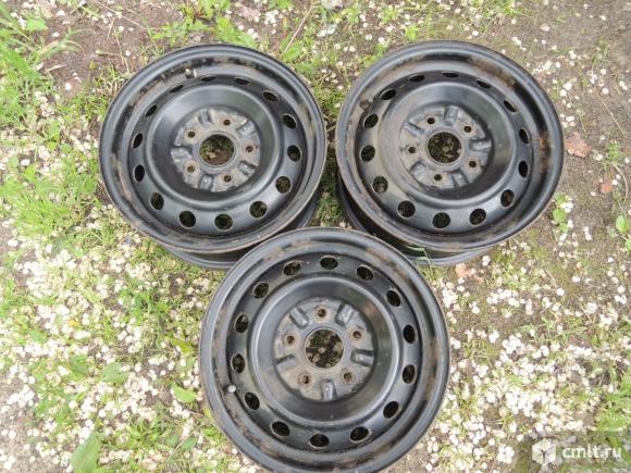 Диски штампованные. Фото 1.