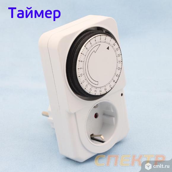 Таймер с розеткой на 220В. Фото 1.