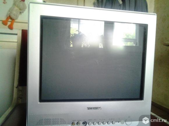 Телевизор Toshiba, диагональ 37 см. Фото 2.