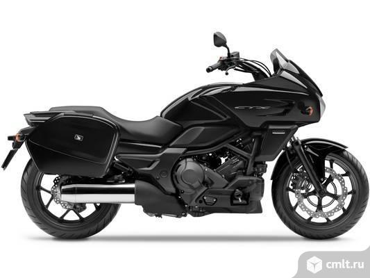 Матацикл Honda CTX700. Фото 2.