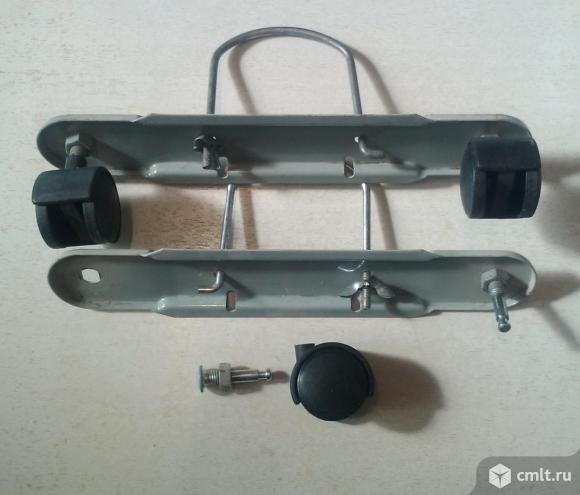 5508200000 Колесико маслонаполненного радиатора, оригинал DeLonghi. Фото 1.