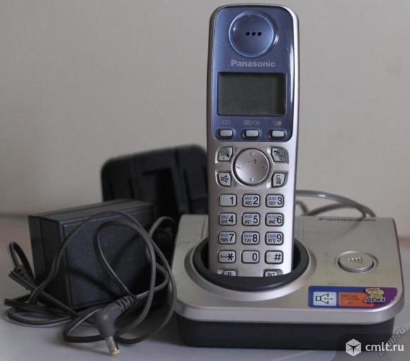 Радиотелефон panasonic KX TG 7205RU. Фото 1.