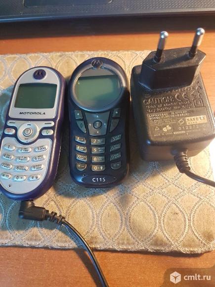 Телефон Motorola с 200 и с115. Фото 1.