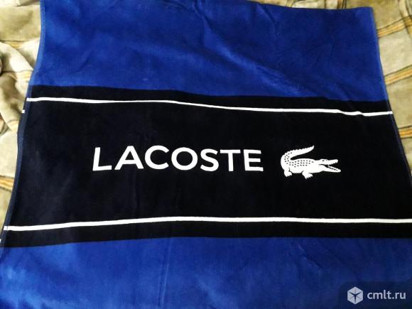 Пляжное полотенце Lacoste. Фото 1.