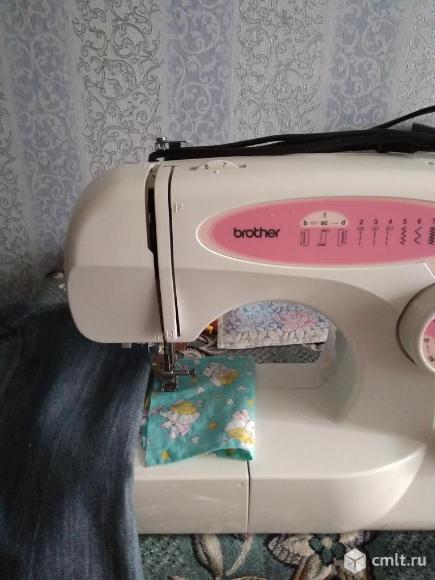 Швейная машинка/Ремонт одежды. Фото 1.