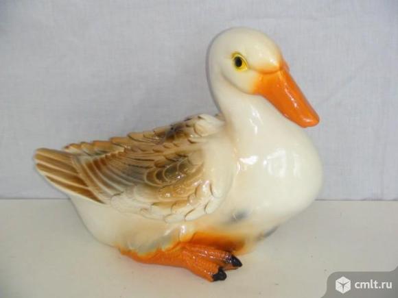 Копилки гусь и гномик. Фото 1.