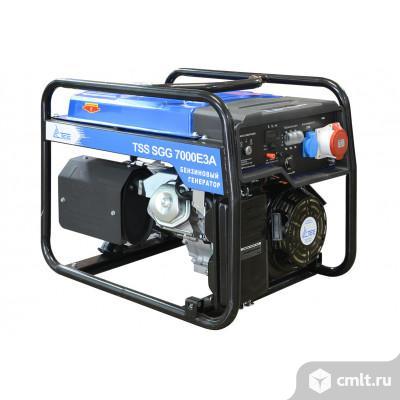 Бензиновый генератор 7 кВт (380 В, три фазы). Фото 1.