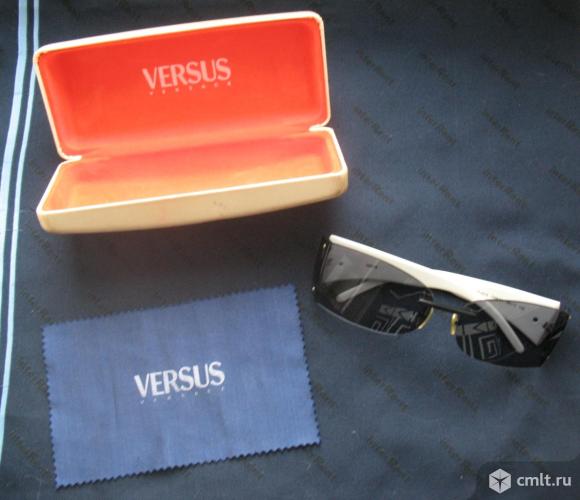 Очки солнцезащитные Versus Versace