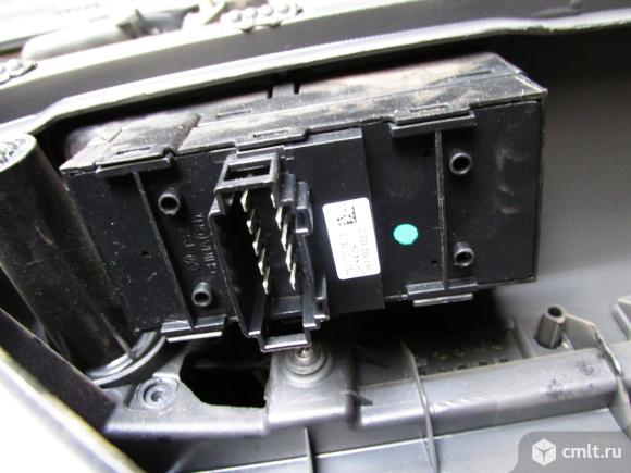 Блок стеклоподъёмников 6RF959858C Фольксваген ПолоЗайдите на наш сайт www.autouzel.com 