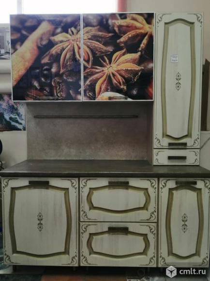 Кухонный гарнитур. Фото 1.