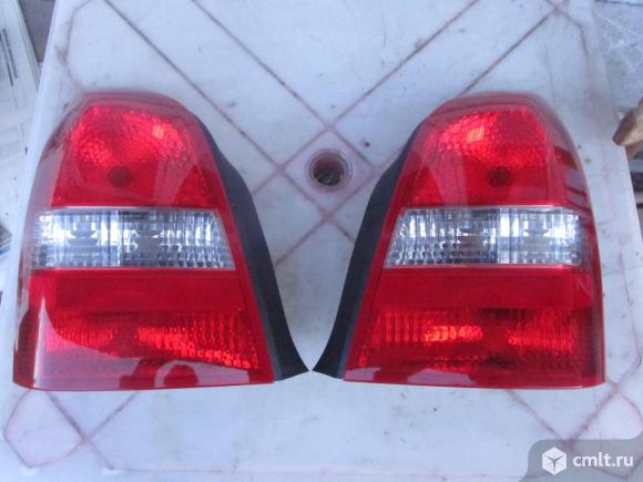 Фонарь задний 26550AU30A Ниссан Примьера Р12