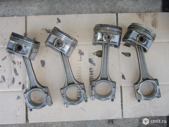 Шатун двигателя AHL, AKL 058198401C Фольксваген Пассат, Ауди А4Зайдите на наш сайт www.autouzel.com 