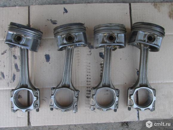 Шатун двигателя AHL, AKL 058198401C Фольксваген Пассат, Ауди А4Зайдите на наш сайт www.autouzel.com 