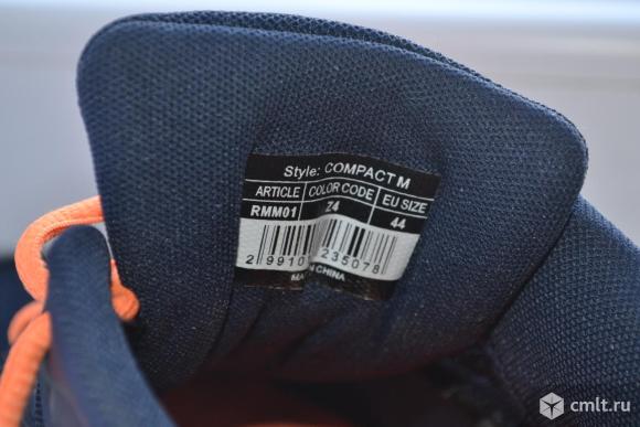 Шикарные беговые кроссовки Demix. Фото 7.