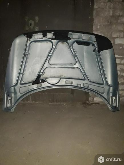 Капот ВАЗ 2110 2111 2112. Фото 2.