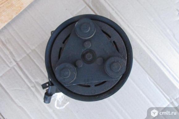 Компрессор кондиционера 9770125100 Хендай АкцентЗайдите на наш сайт www.autouzel.com 