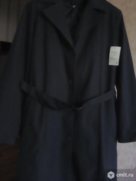 Плащ женский с утепленной подстежкой. Фото 1.