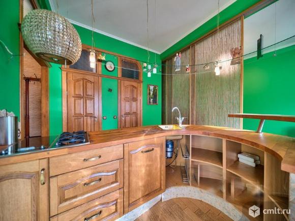 комната в коммуналке. зайцева 15 санкт-петербург. авито петербург недвижимость. спб петергоф снять квартиру. спальня вторичка.