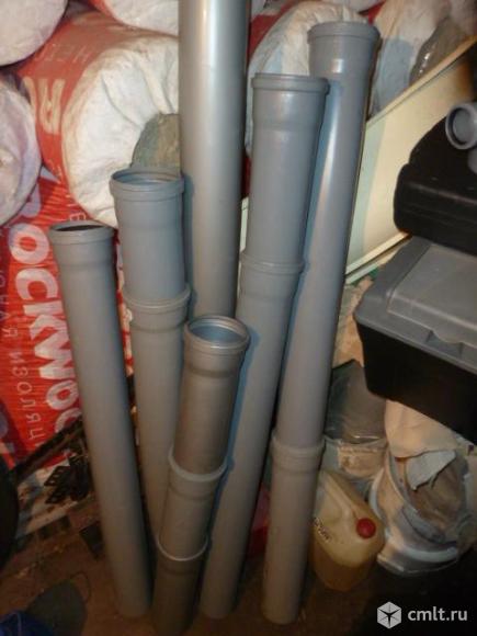 Труба канализационная D 110 мм. Фото 1.