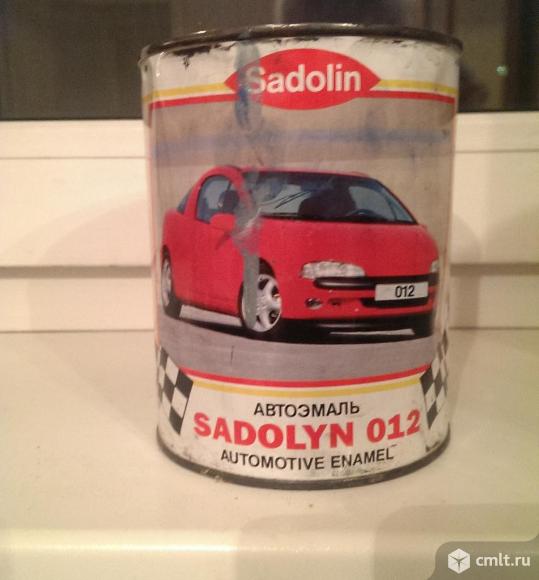 Автоэмаль Sadolin Новая. Цвет синий. Производство Финляндия. Фото 1.