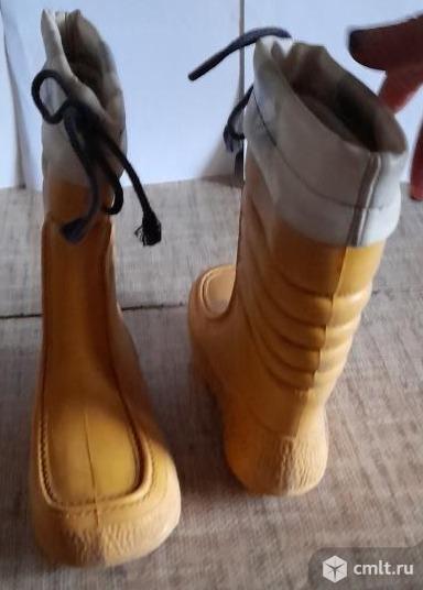 Продаю детские импортные резиновые утепленные сапоги. Фото 1.