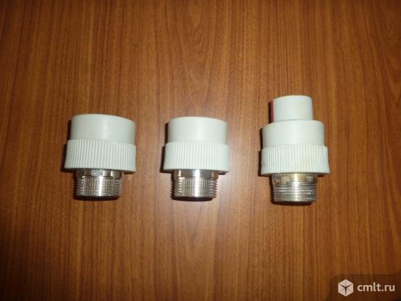 Муфта пп комбинированная наружная резьба 1 1/4-40. Фото 1.