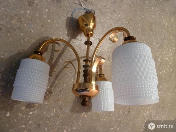 Люстра подвесная. Фото 1.