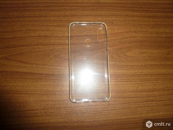 Силиконовая накладка для смартфона Xiaomi Mi A2 Lite. Фото 2.