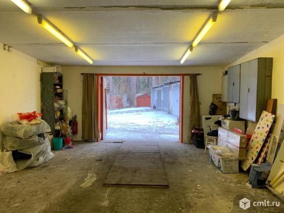 Капитальный гараж 40 кв. м. Фото 1.