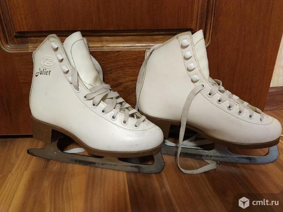 Детские фигурные коньки Botas Juliet, Чехия. Фото 1.