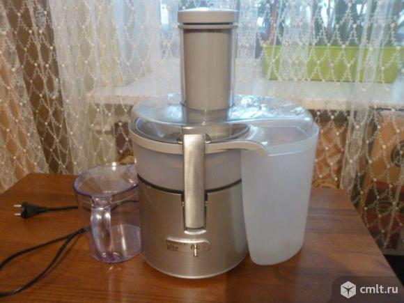 Соковыжималка Kenwood Vita Pro-Active 850W. Фото 1.