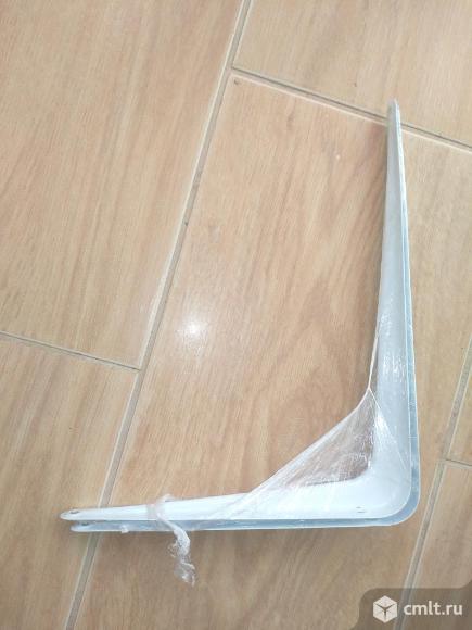 Кронштейн для полок 25х20х4 см. Фото 1.