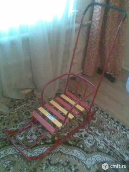 Детские санки. Фото 1.