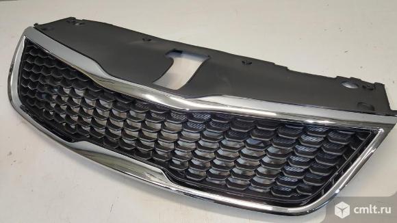 Решетка радиатора KIA RIO 15-17 863504Y500. Фото 1.