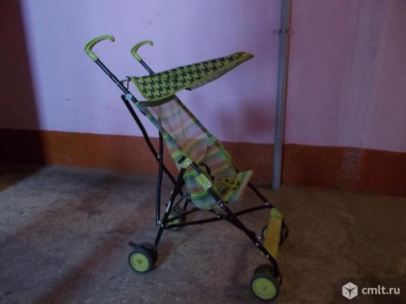 Детская коляска трость. Фото 1.