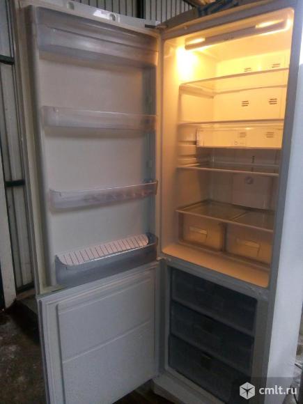 Холодильник Indesit NoFrost без разморозки полгода. Фото 2.