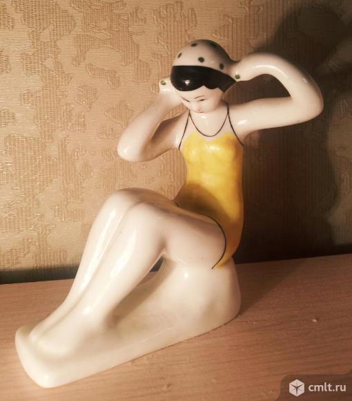 Статуэтка, старая Гжель. Фото 1.