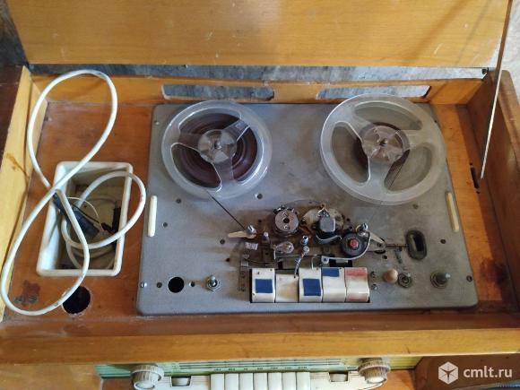 Магнитола Neringa. Фото 1.