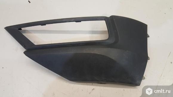 Накладка бампера левая VW TIGUAN 16- б/у 5NA853211A 5NA853211A9B9 4*. Фото 1.