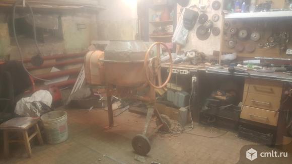 бетономешалка. Фото 1.