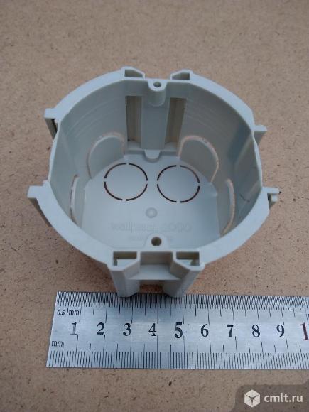 Подрозетники Wallpach 2000 Финляндия. Фото 1.